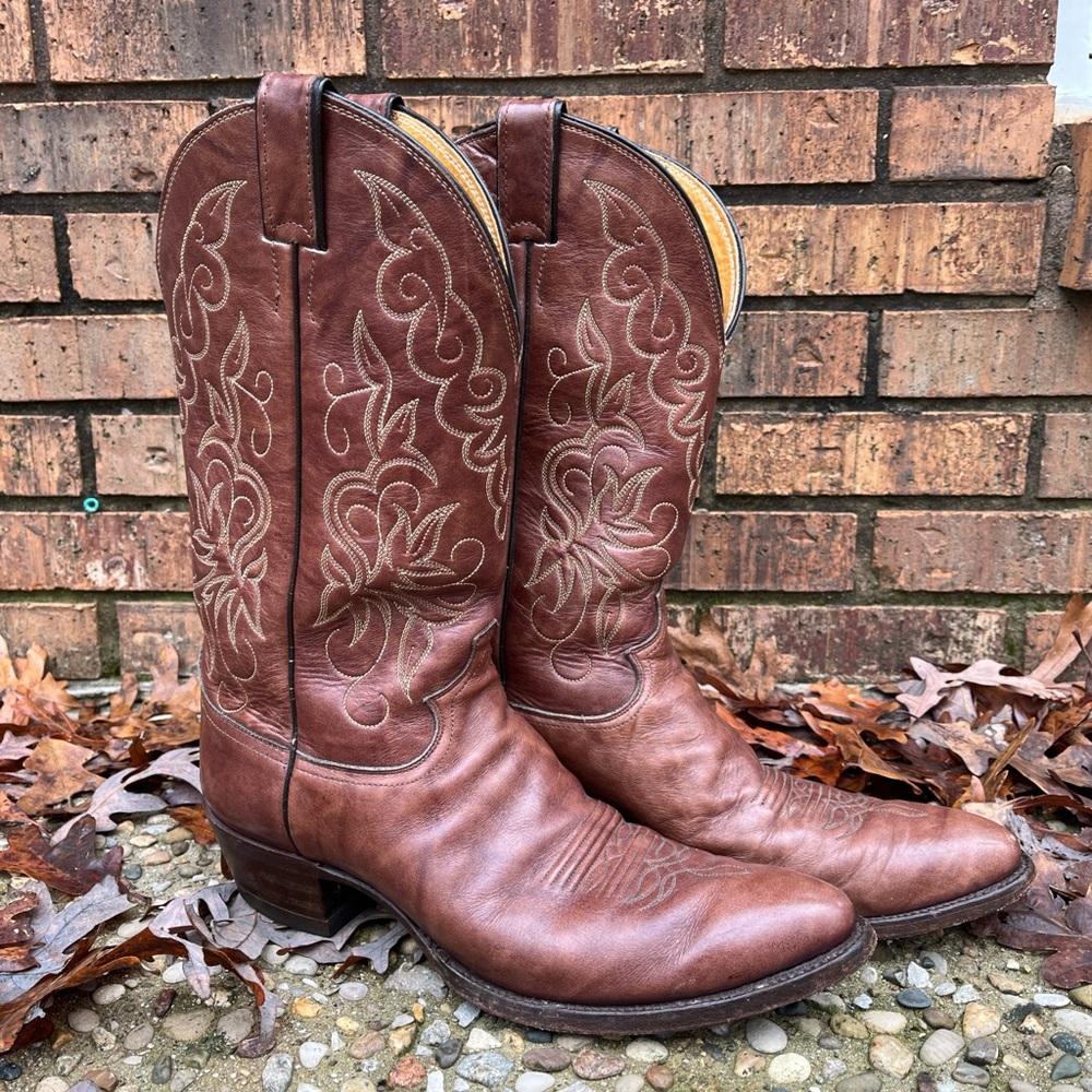 Ariat Brown Leather Cowboy Boots